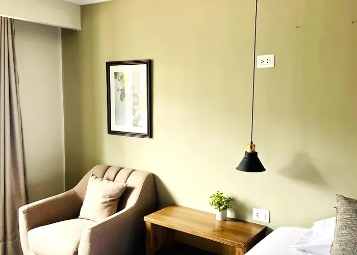 Casa Montes Pardo Hotel *