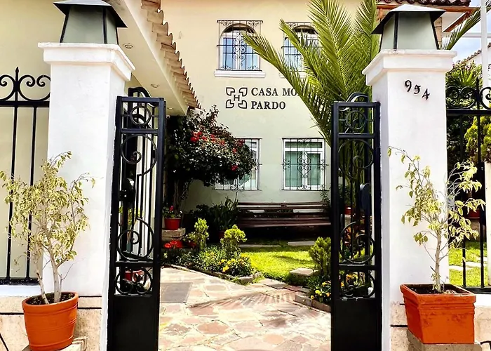 Casa Montes Pardo Hotel